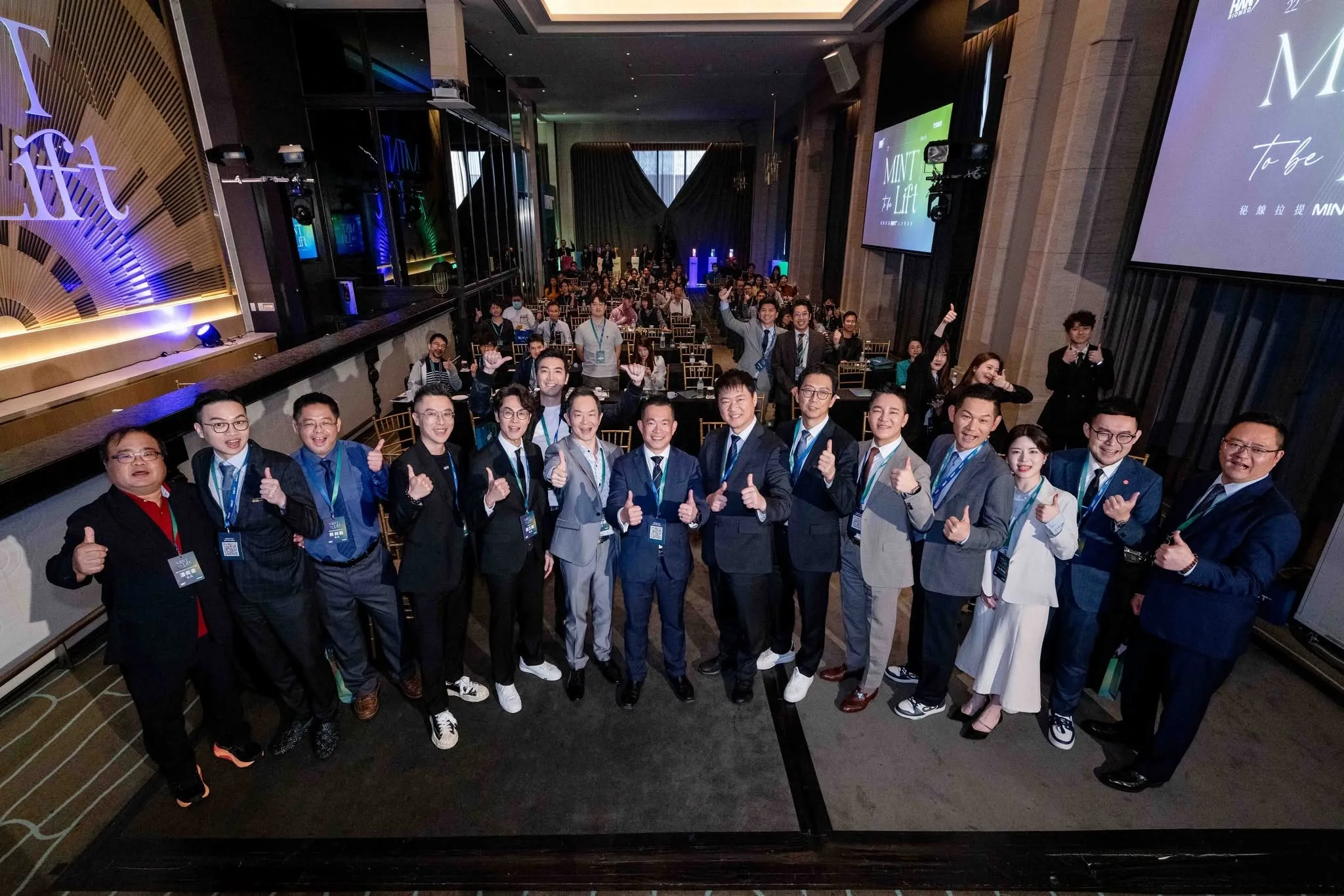 臺灣 MINT re-launch 現場合影紀錄