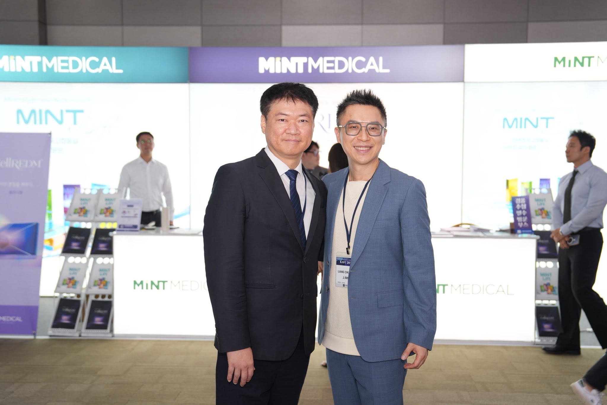 MINT MEDICAL 展位交流