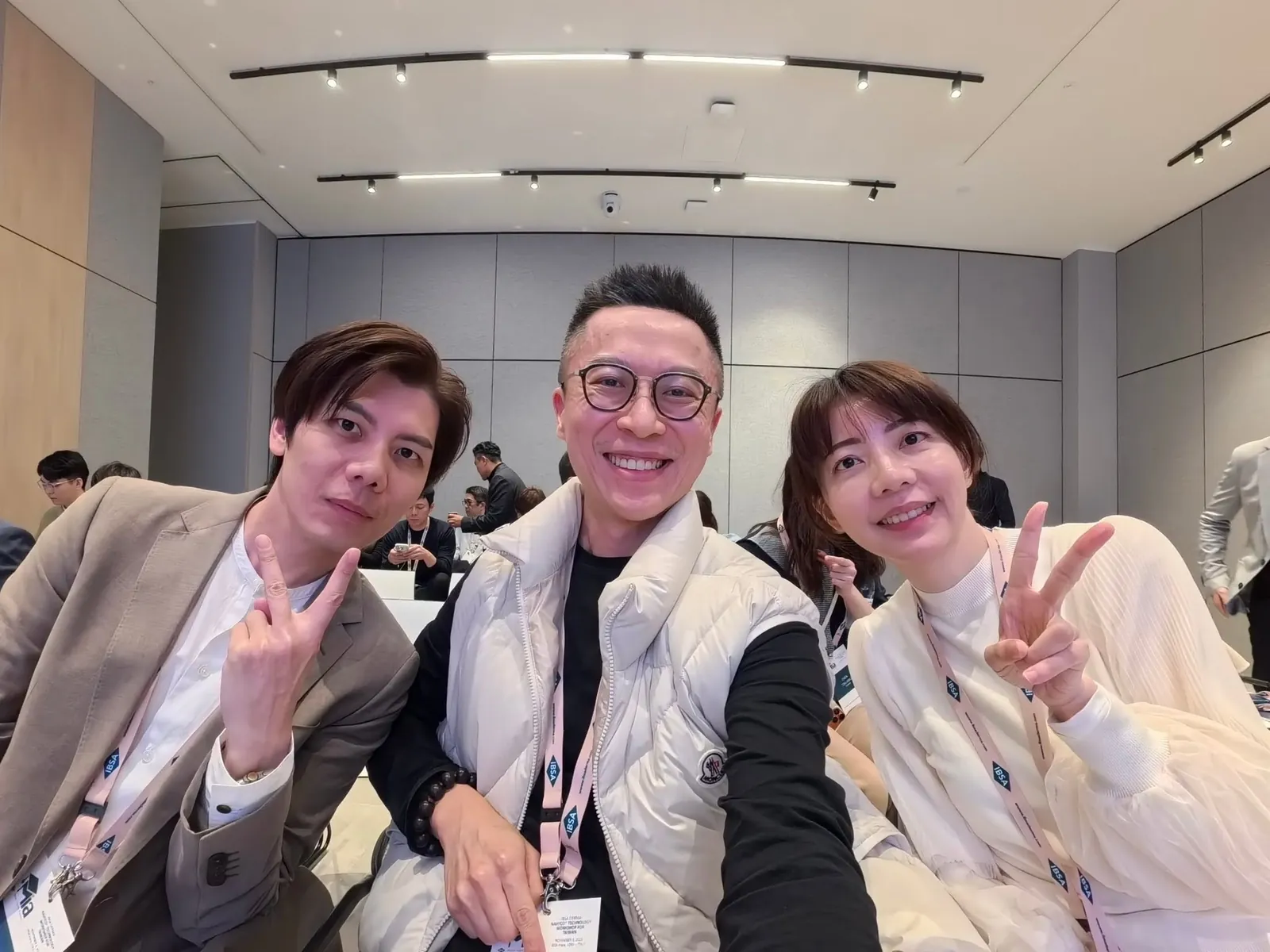 Dr. Ben 與台灣醫師團隊於義大利 Lodi 合影